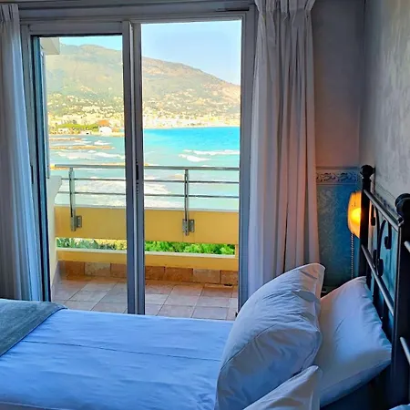 Alexandra 3* Roccabruna