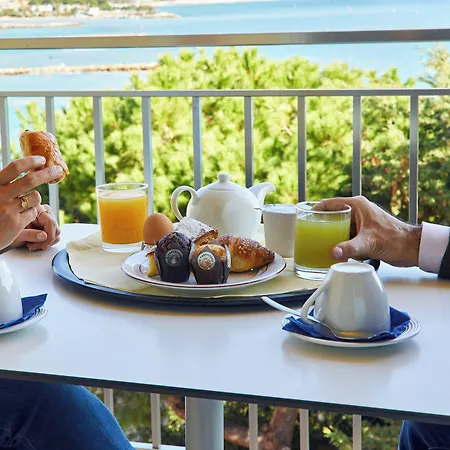 Alexandra 3* Roccabruna