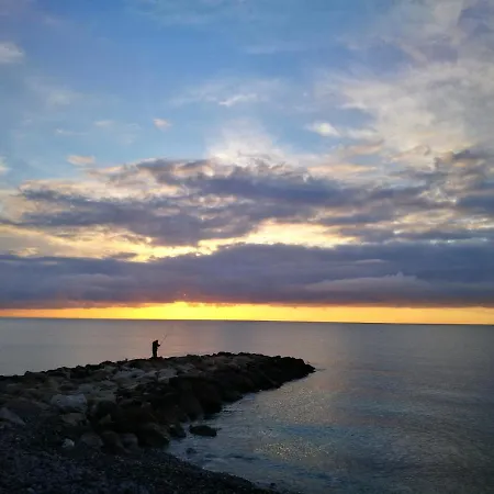 亚历山德拉酒店