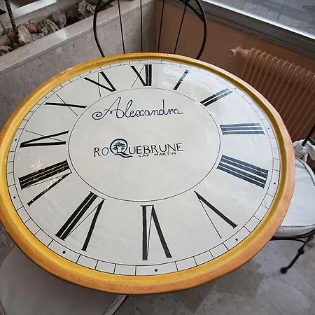 亚历山德拉酒店 酒店