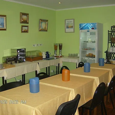 Alexandra Hotel