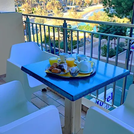 Hotel Alexandra 3*