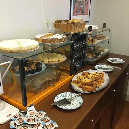 亚历山德拉酒店 酒店