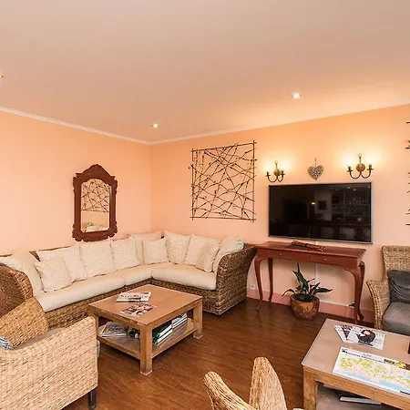 Alexandra Hotel