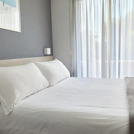 亚历山德拉酒店 罗克布吕讷-卡普马丹