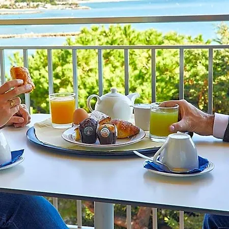 Hotel Alexandra 3*